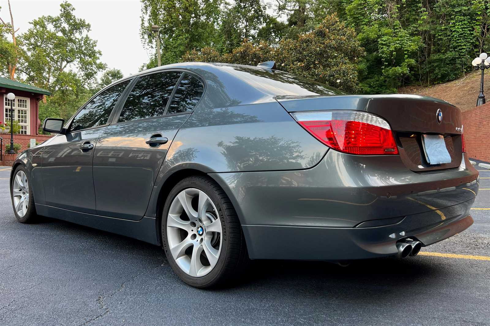 2005 bmw 545i repair manual