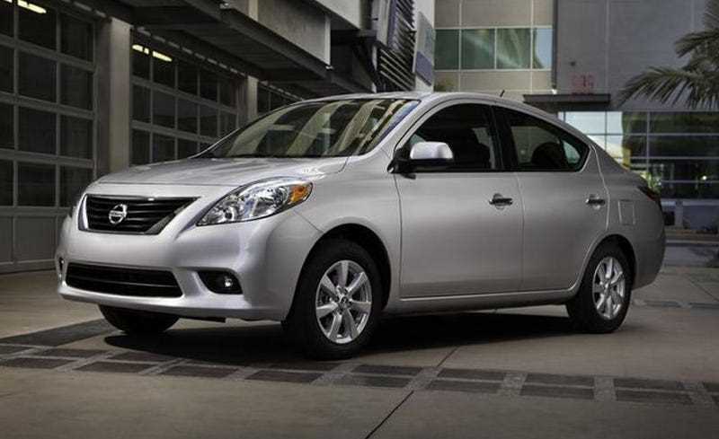 2014 nissan versa repair manual