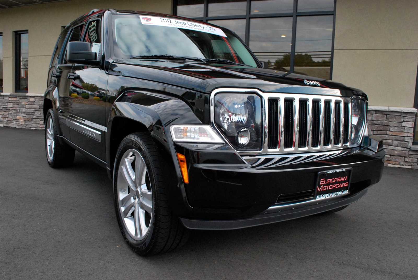 2012 jeep liberty repair manual